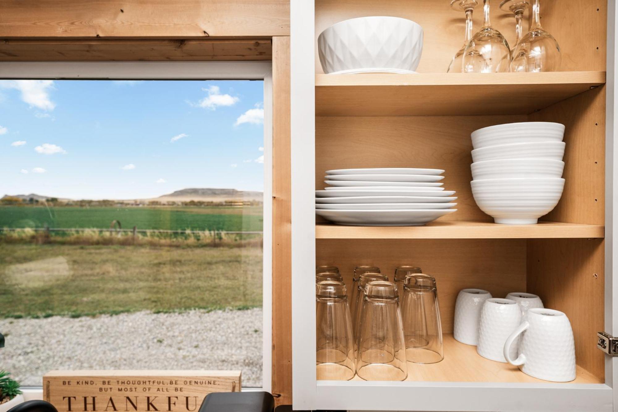 Modern Tiny Cabin, With Hot Tub In Choteau Mt Exterior photo